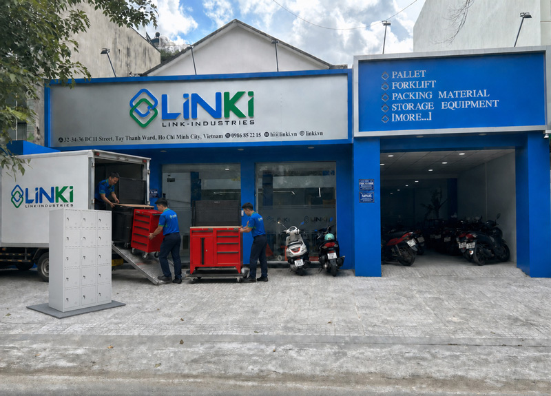 Vận chuyển giao tủ đồ nghề và tủ locker