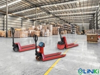 VAI TRÒ CỦA XE NÂNG HÀNG TRONG NGÀNH LOGISTICS