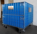 Pallet lưới có vách ngăn 