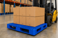 Pallet nhựa dùng để làm gì trong kho vận