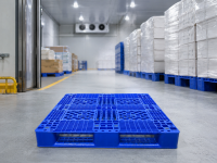 Cách chọn pallet nhựa cho kho lạnh