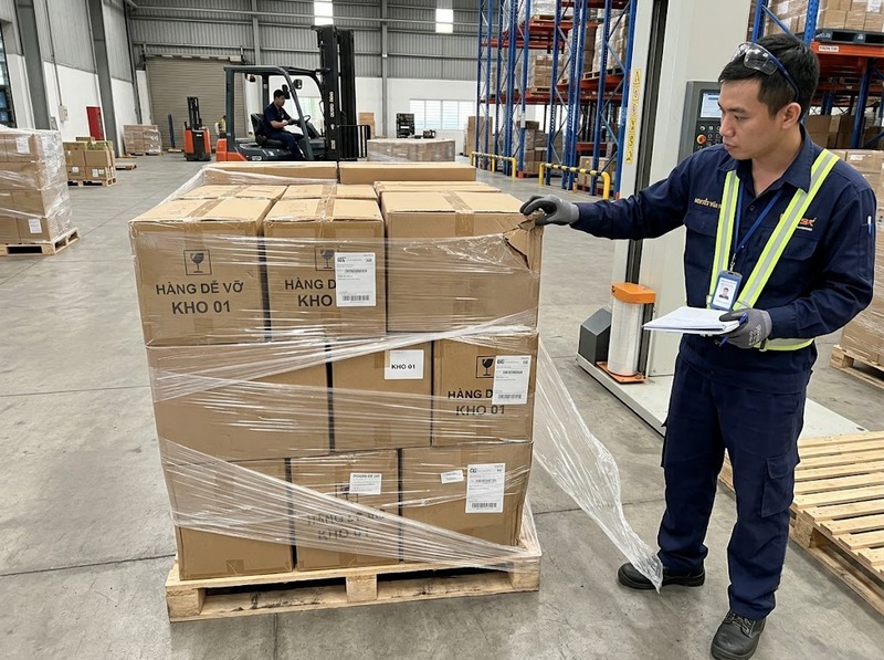 Cách xử lý màng PE bị bung khi quấn hàng